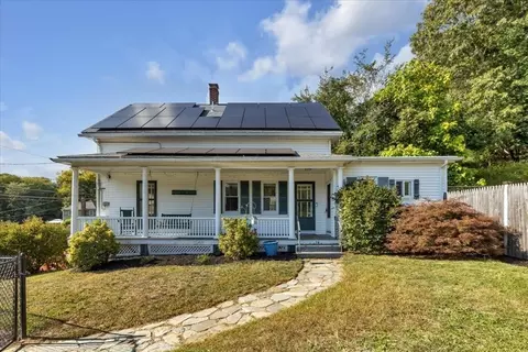 54 Blackstone St, Blackstone, MA 01504