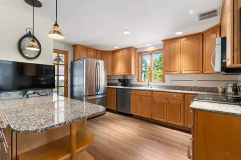 324 Great Rd, Maynard, MA 01754 photo 11