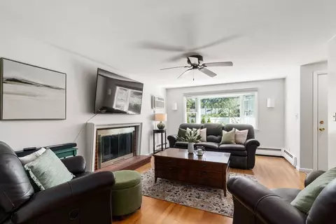 324 Great Rd, Maynard, MA 01754 photo 4