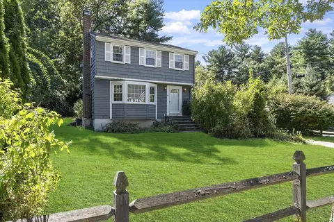 46 Boutwell St, Wilmington, MA 01887