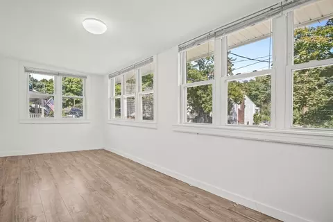 81 John St, Reading, MA 01867 photo 16