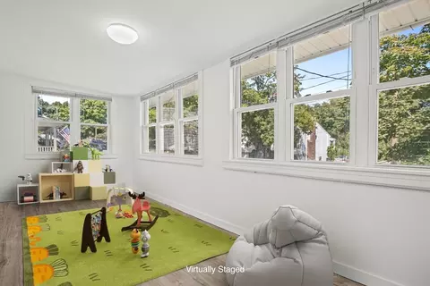 81 John St, Reading, MA 01867 photo 15