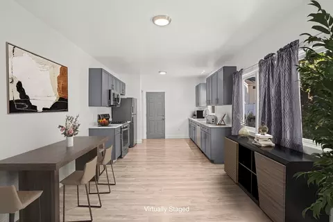 81 John St, Reading, MA 01867 photo 4