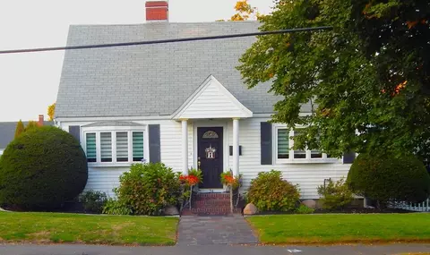 74 York Rd, Lynn, MA 01904