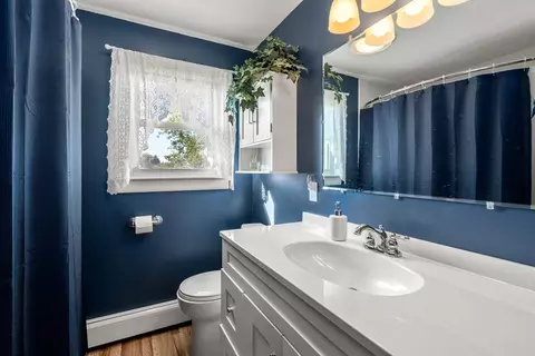 15 Carter Dr, Chicopee, MA 01013 photo 9
