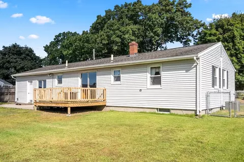 15 Carter Dr, Chicopee, MA 01013 photo 19