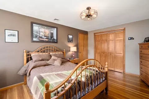 15 Carter Dr, Chicopee, MA 01013 photo 10