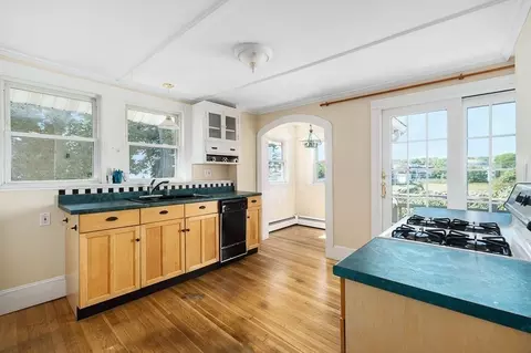 8 Perkins Rd, Gloucester, MA 01930 photo 17