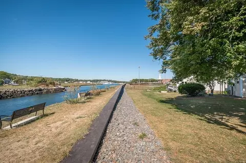 8 Perkins Rd, Gloucester, MA 01930 photo 22