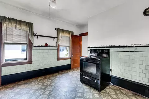 Kitchen - 30 Nelson St, Webster, MA 01570 photo 2 of 3