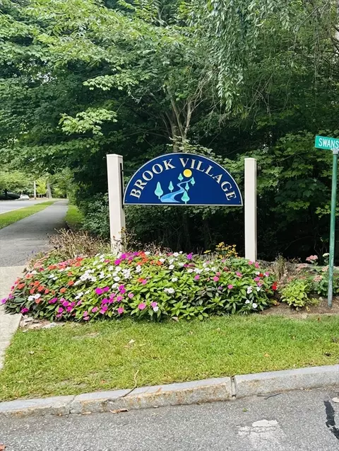 52 Swanson Ct #BLDG B 34, Boxborough, MA 01719