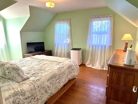 63 Park Ave, Webster, MA 01570 photo 18