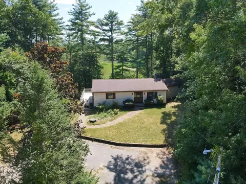 3 Brendon Hts, Middleboro, MA 02346