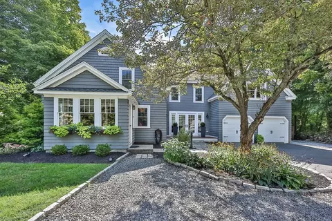1402 Washington St, Holliston, MA 01746