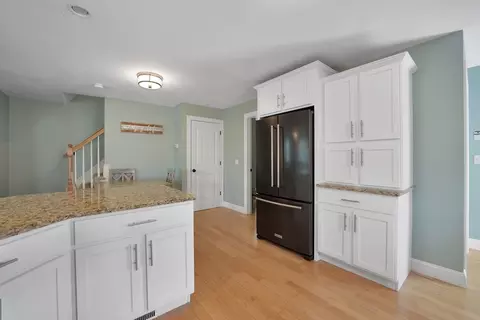 139 Onset Ave, Buzzards Bay, MA 02532 photo 13