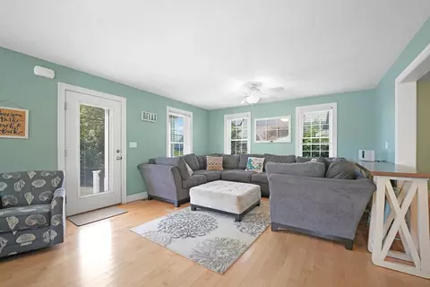 139 Onset Ave, Buzzards Bay, MA 02532 photo 7