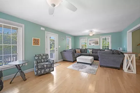 139 Onset Ave, Buzzards Bay, MA 02532 photo 6