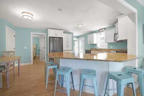 139 Onset Ave, Buzzards Bay, MA 02532 photo 10
