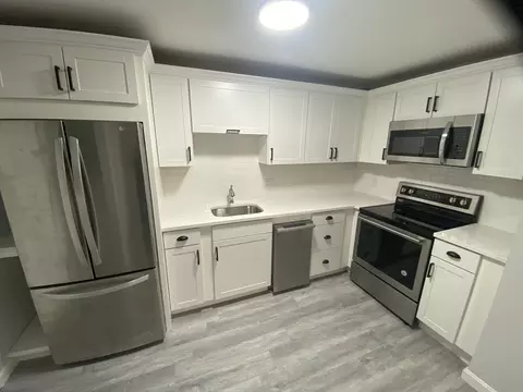 Kitchen - 48 Gibbs St #2-1C, Worcester, MA 01607 photo 2 of 9
