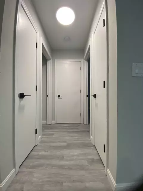 Entry Way - 48 Gibbs St #2-1C, Worcester, MA 01607 photo 1 of 1