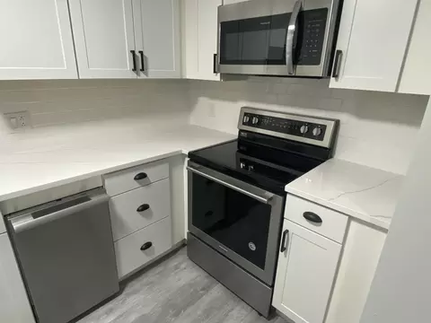 Kitchen - 48 Gibbs St #2-1C, Worcester, MA 01607 photo 7 of 9