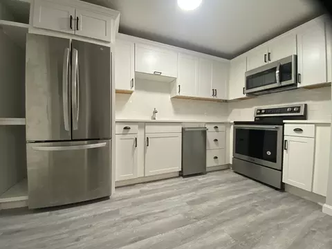 Kitchen - 48 Gibbs St #2-1C, Worcester, MA 01607 photo 5 of 9