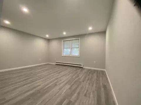 Living - 48 Gibbs St #2-1C, Worcester, MA 01607 photo 3 of 5