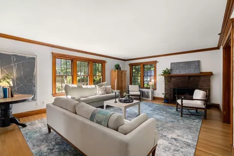 114 Garden St, Needham, MA 02492 photo 4