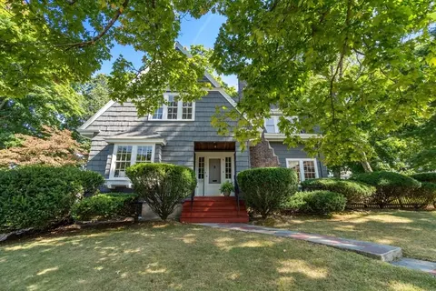 114 Garden St, Needham, MA 02492 photo 37