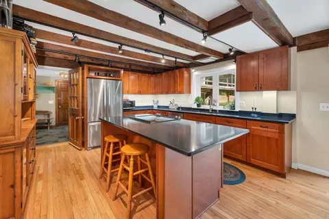 Kitchen - 131 Castle Hill Rd, Windham, NH 03087 photo 1 of 4