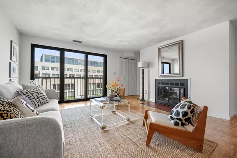 1600 Massachusetts Ave #703, Cambridge, MA 02138