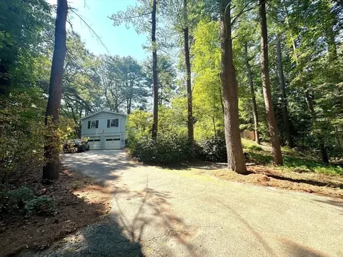 163 Concord Rd, Wayland, MA 01778