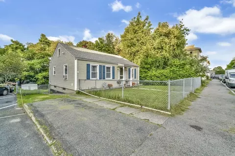 17 Derby St, Worcester, MA 01604 photo 20