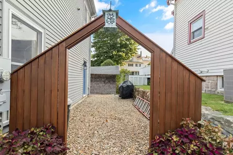 7 Madison Ave #A, Gloucester, MA 01930 photo 24