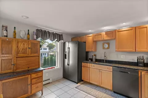 7 Madison Ave #A, Gloucester, MA 01930 photo 6