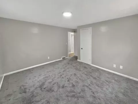 Bedroom - 21 Lang St, Springfield, MA 01104 photo 2 of 4