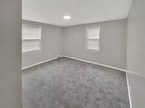 Bedroom - 21 Lang St, Springfield, MA 01104 photo 1 of 4