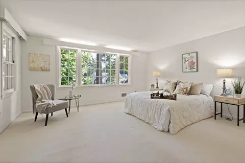 Bedroom - 44 Longview Rd, Reading, MA 01867 photo 2 of 4