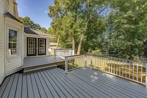 20 Bircham, Springfield, MA 01104 photo 37