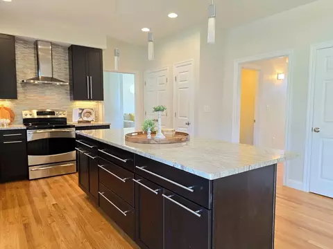 3 Willow Rd, Ashland, MA 01721 photo 20
