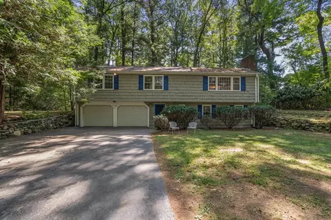 115 Woodside Rd, Sudbury, MA 01776