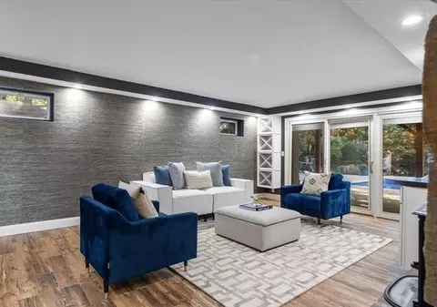 6 Grist Mill Ln, Hingham, MA 02043