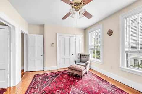 33 Madison Ave, Springfield, MA 01105 photo 21