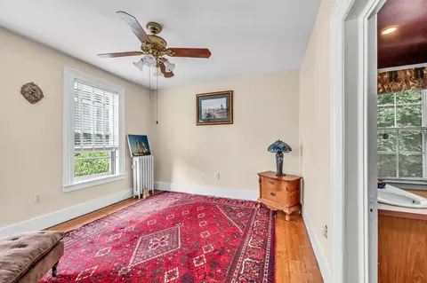 33 Madison Ave, Springfield, MA 01105 photo 20