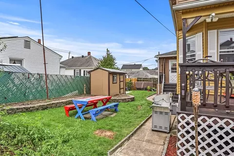 259 Baird St, Fall River, MA 02721 photo 31