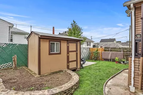 259 Baird St, Fall River, MA 02721 photo 35