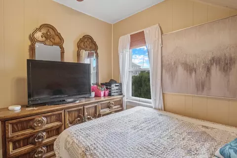 259 Baird St, Fall River, MA 02721 photo 23