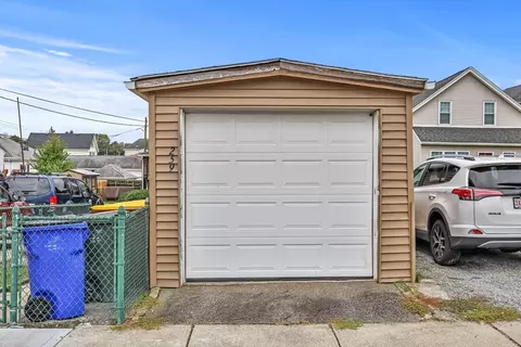259 Baird St, Fall River, MA 02721 photo 29