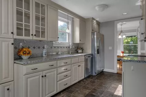 33 Azel Rd, Braintree, MA 02184 photo 7
