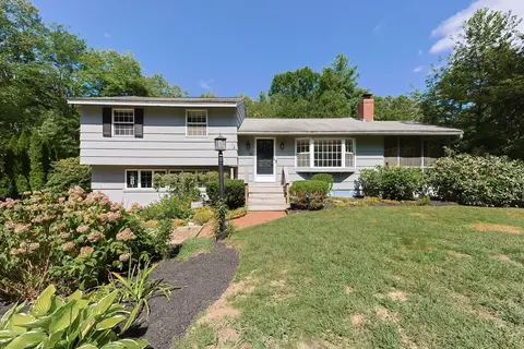 30 Meadowbrook Rd, Sudbury, MA 01776